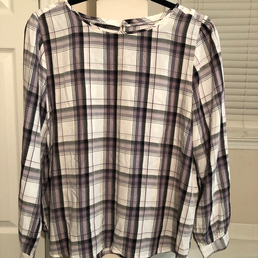Loft XL petite long sleeve top.